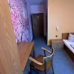 Stadthotel Bartels 3*