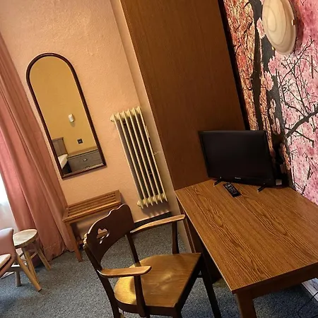 巴特尔斯城市酒店 2* 韦尔