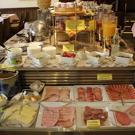 Stadthotel Bartels 3*