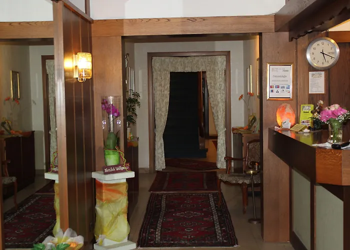 מלון Stadthotel Bartels