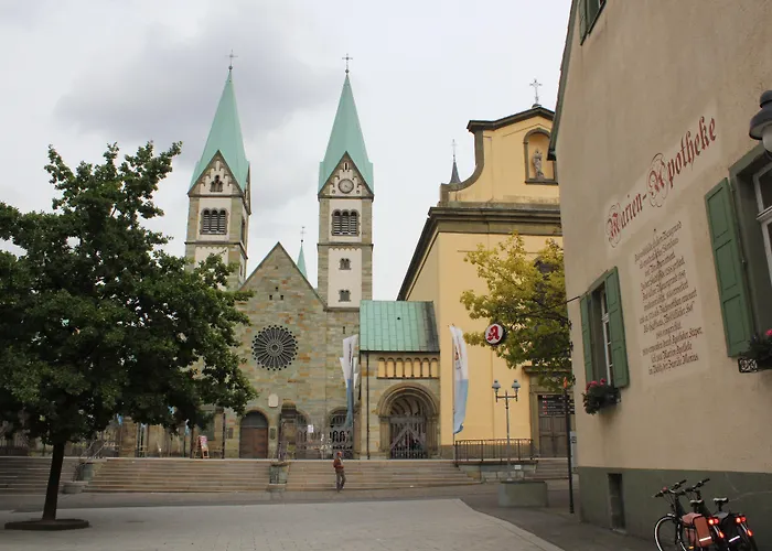 فندق Stadthotel Bartels فرل